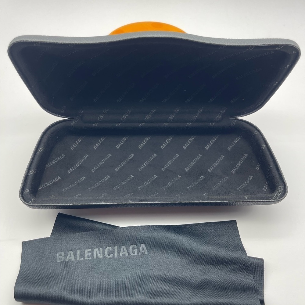 Balenciaga Oversize Logo Sunglasses, Brown, NWT - Picture 13 of 13